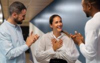 Como a linguagem corporal pode garantir sucesso na entrevista de emprego